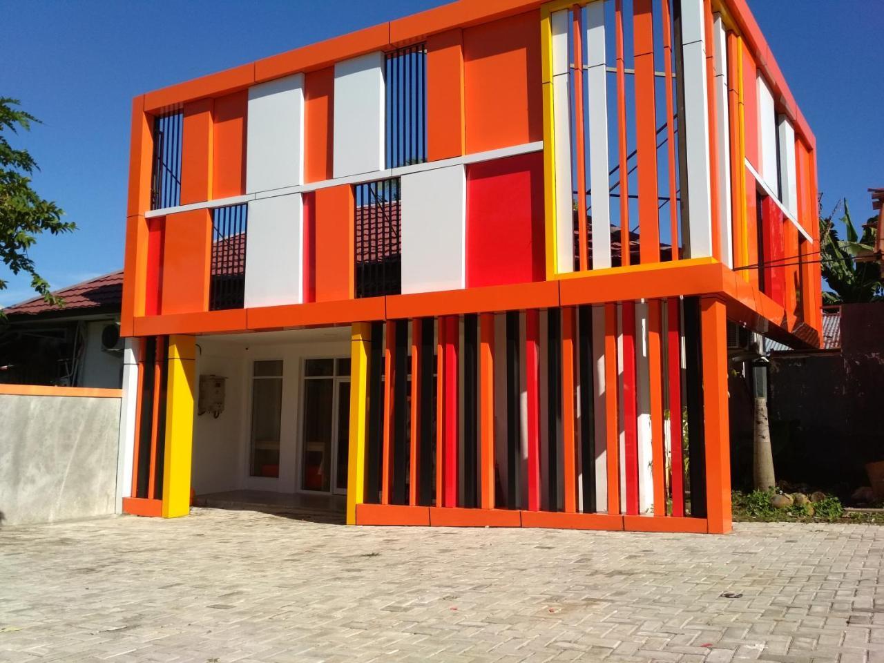 Djo Front One Inn Bengkulu Buitenkant foto
